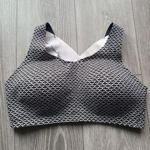 Lululemon Enlite Bra
